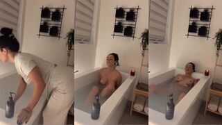 Rosalie Lessard Playing Pussy in Bathtub Onlyfans Scene